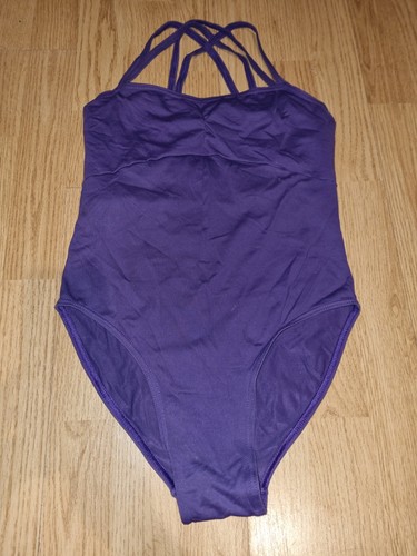 Gorgous purple dance show